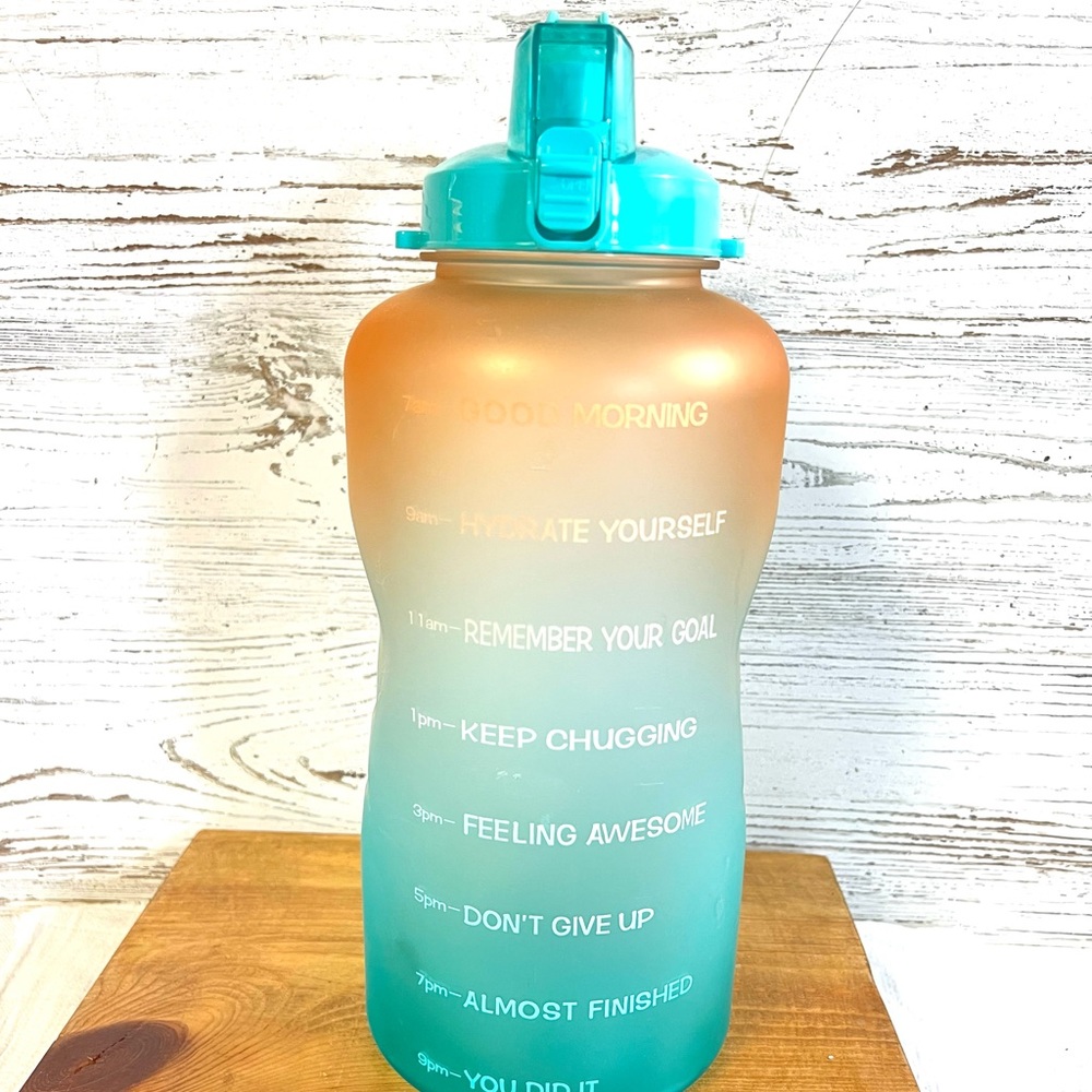 Water jug bottle 1 gallon hydrate bottle